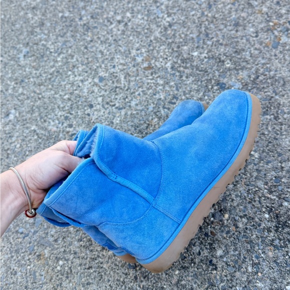 UGG Kristin Wedge Bootie in gorgeous Electric Blue Suede Ankle Boots size 7.5 - Picture 4 of 10
